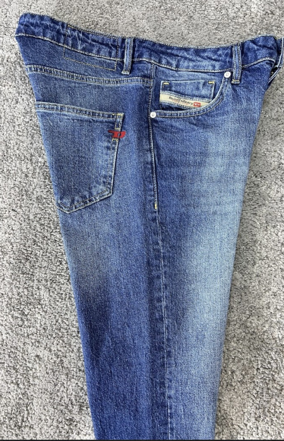 Джинсы DIESEL (SLIM FIT)01