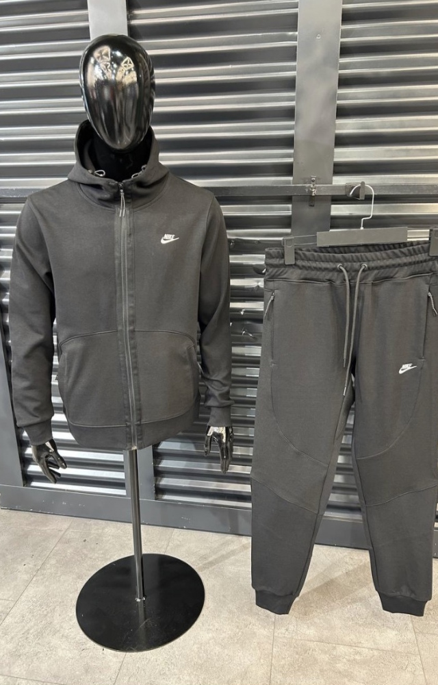 СПОРТИВНЫЙ КОСТЮМ NIKE (4)